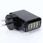 Universal Travel Adaptor (3) UA 04UB
